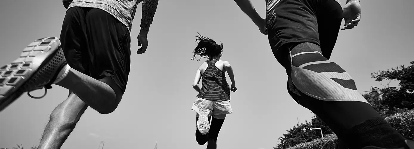 runners-fit-to-train-banner